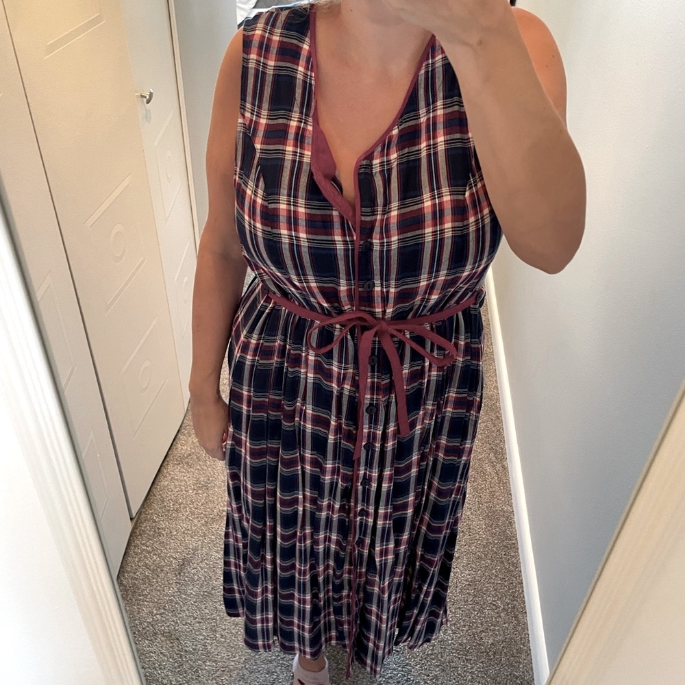 April Cornell Darling Plaid Sleeveless Dress with Belt and Buttons - Picture 3 of 9